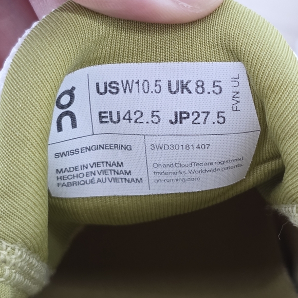 On Running Womens Cloudswift 2 Ivory Chartreuse Running Sneakers Shoes Size 10.5 - Picture 16 of 16